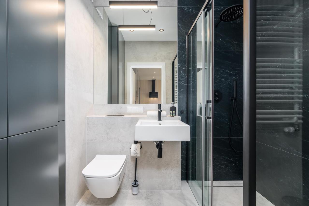 Warta View Apartments Poznan Ngoại thất bức ảnh